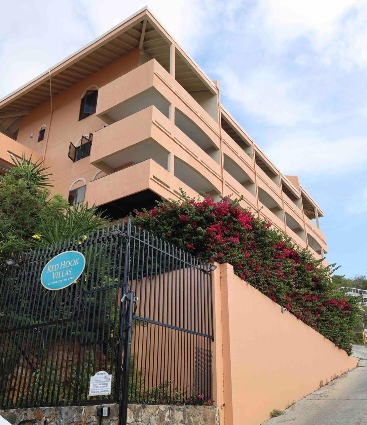 Couples Getaway 1Bed 1Bath Condo In Red Hook Nazareth Eksteriør bilde